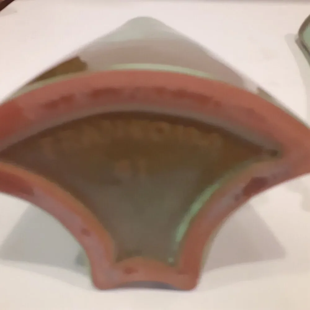 Vintage Frankoma Pottery #41 Triangular Bud Vase X2 Prairie Green NOTE